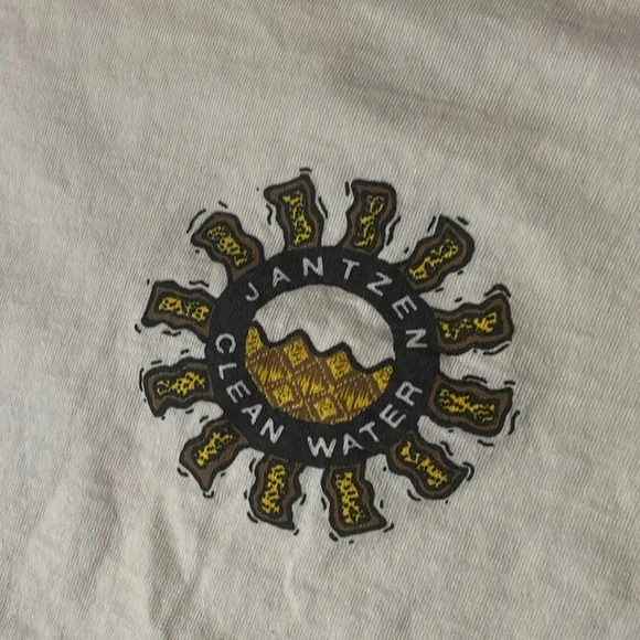 Vintage Jantzen Clean Water Whale T-Shirt. Made in USA. XL. GUC. - Picture 4 of 6